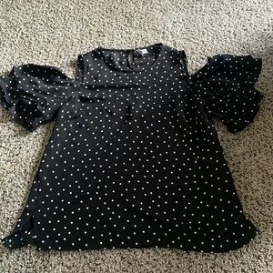 Cute, flowy, cold shoulder shirt